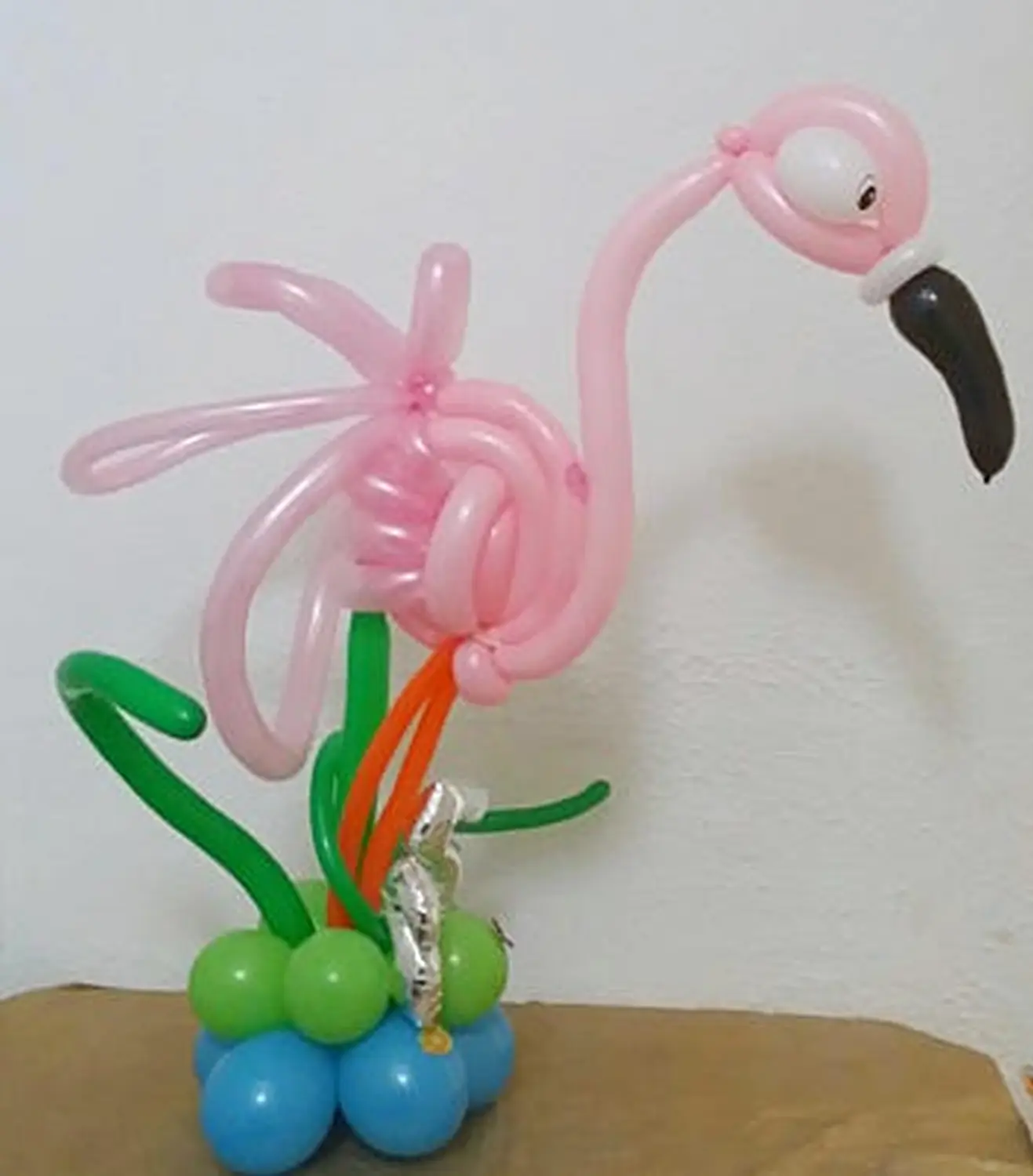 Ballon Moments - Dekoration -Flamingo-Figur aus Modellierballons