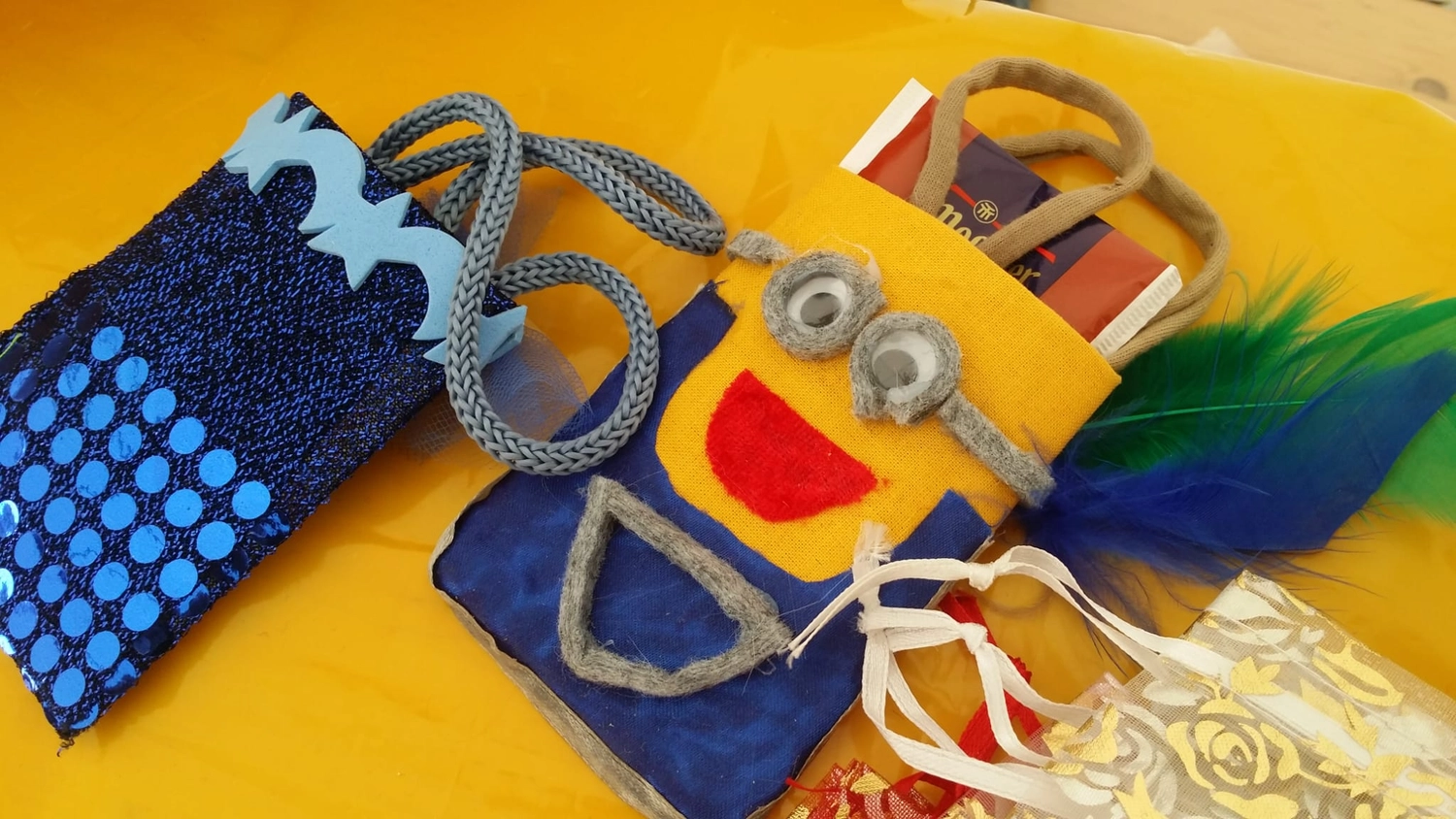 Moments Veranstaltungsagentur -  Bastelfigur Minion im Detail